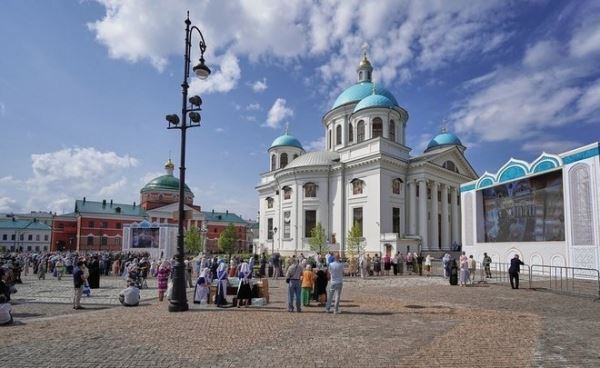 Видео недели: возрожденный храм в Казани, открытие Олимпиады, рэп в исполнении Слуцкого