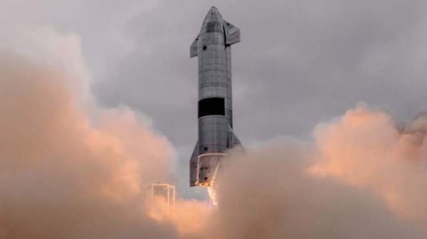 Компания Безоса раскритиковала Starship Маска из-за «повышенной опасности»