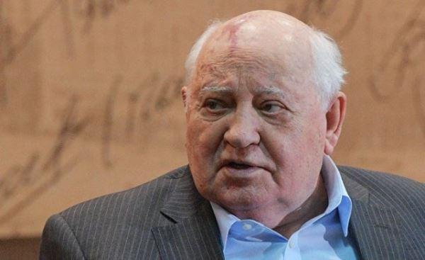 Россия и США не должны затягивать переговоры по новому ДСНВ - Горбачев