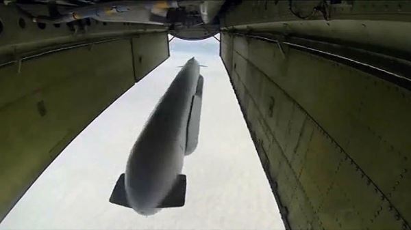 "Серьезное оружие". Военный эксперт о дальней гиперзвуковой ракете Х-95