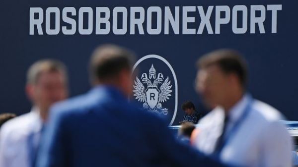 Гендиректор "Рособоронэкспорта" Михеев: Россия почти перестала продавать оружие за доллары