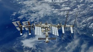 НАСА планирует задержаться на МКС до 2028 года