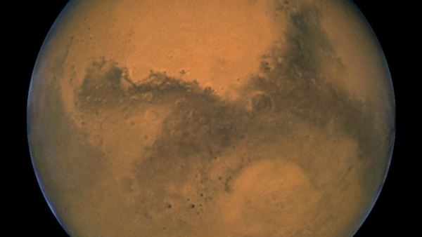 Озера на Марсе могут оказаться замороженной глиной